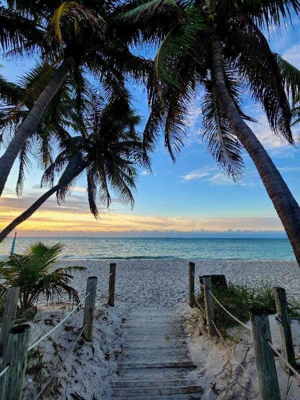 Beautifully Renovated Summer Of 2020 Come And Enjoy This Lovely Unit Key West Exteriér fotografie